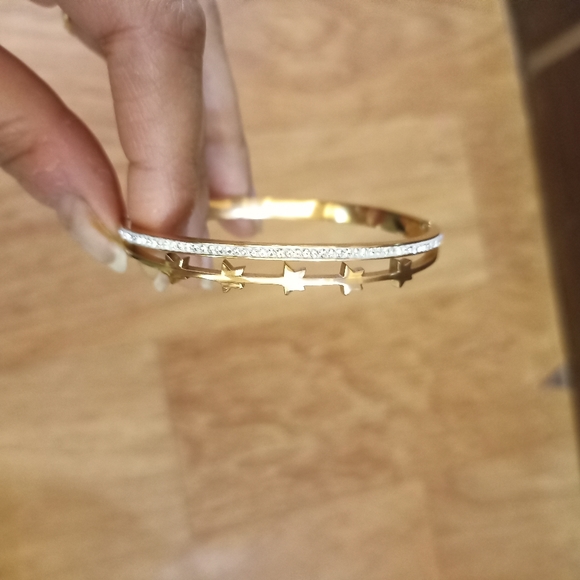 Beautiful designer diamond bracelet with rose gold coating (free size) - Picture 3 of 6